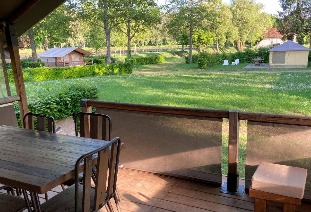 Camping Les Portes Du Perche Mamers エクステリア 写真