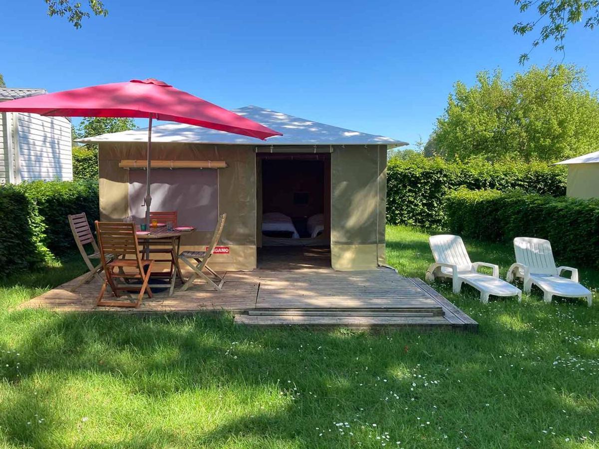 Camping Les Portes Du Perche Mamers エクステリア 写真