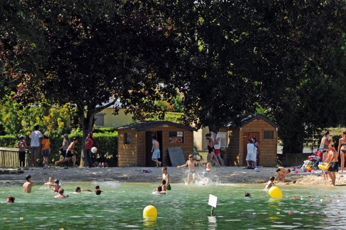 Camping Les Portes Du Perche Mamers エクステリア 写真