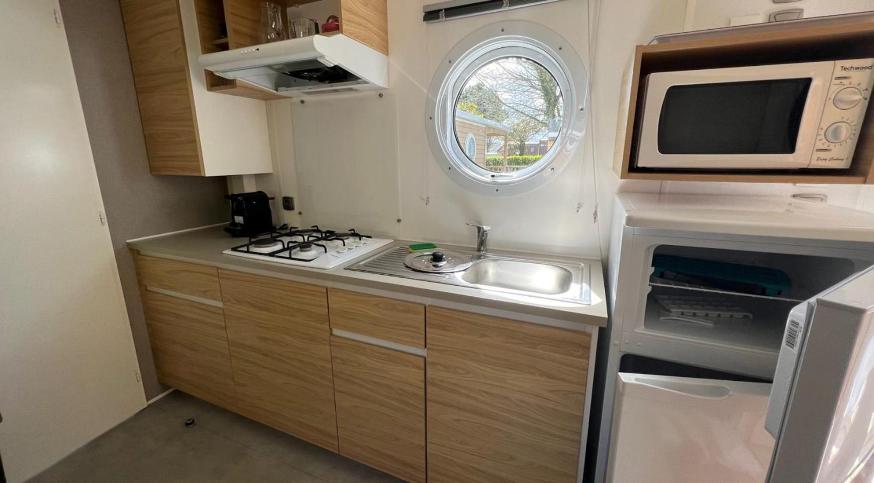 Camping Les Portes Du Perche Mamers エクステリア 写真