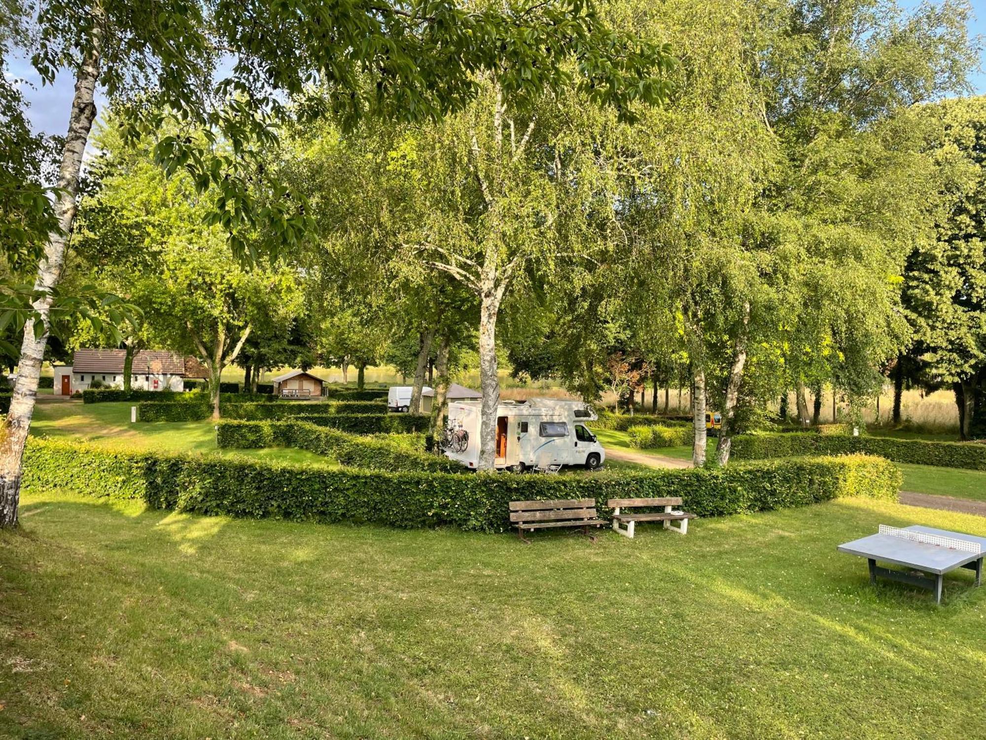 Camping Les Portes Du Perche Mamers エクステリア 写真